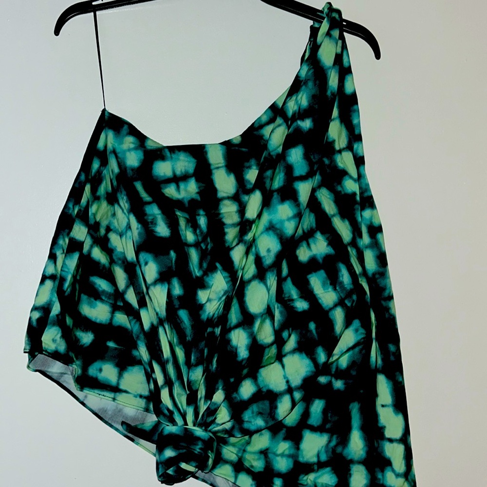 Zara (NWT) Knotted One shoulder, Front knit Green Top - Sz X Large